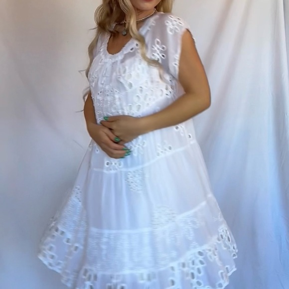 Johnny Was White Eyelet Mini Dress - Picture 7 of 9